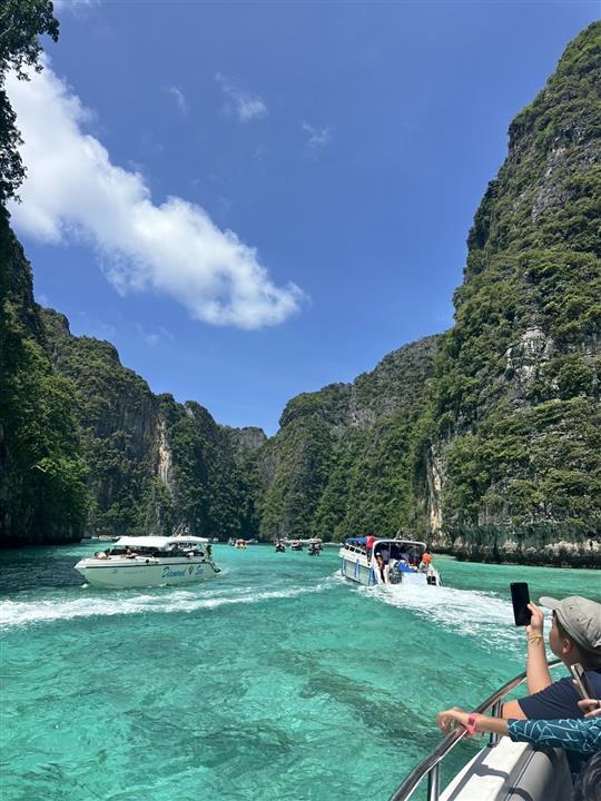 Gallery image for Phi Phi + Maya + Bamboo Island By Speed boat (Premium service)
